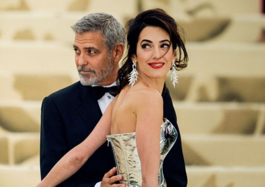 George Clooney: 'Prita 20 minuta në gjunjë para se Amal të thoshte 'Po', po thyeja gjunjët'