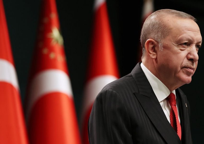 Erdogan: Problemet në Mesdhe zgjidhen duke bashkuar aktorët rreth një tryeze dhe jo duke përjashtuar