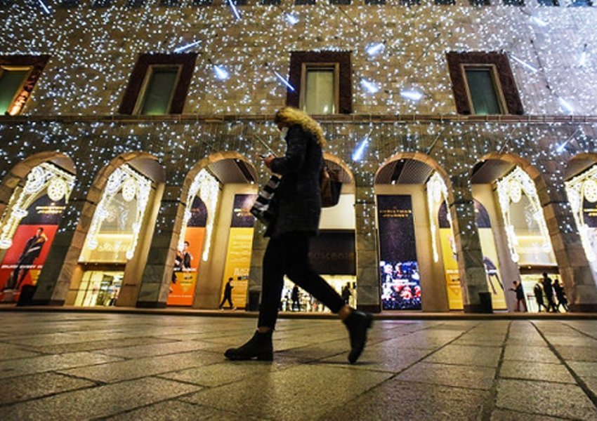 Italia mbyllet për festa, ‘zonë e kuqe’ deri më 6 janar