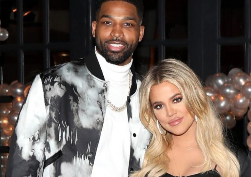 U pa me unazë diamanti në gisht por Khloe Kardashian nuk është fejuar me Tristan Thompson