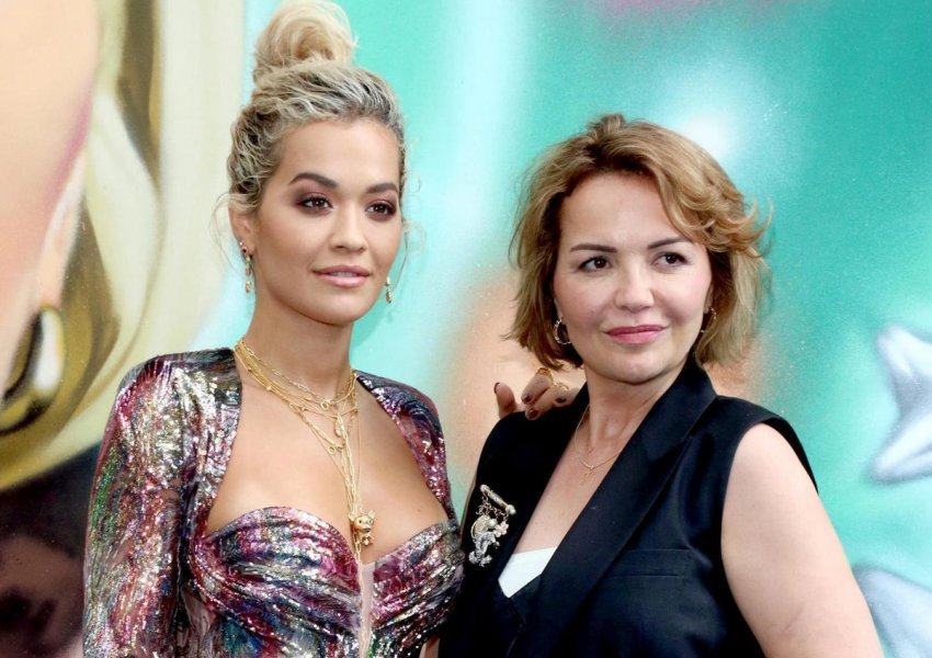 Beteja e së ëmës me kancerin, Rita Ora zbulon frikën e saj më të madhe