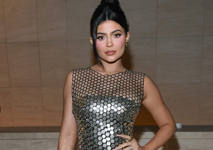 Kylie Jenner, e para anëtare e familjes Kardashian që kalon 200 mln ndjekës në Instagram 