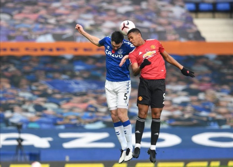 VIDEO/ Shënohen dy gola të shpejtë në 'Goodison Park', spektakël në Everton - Manchester United