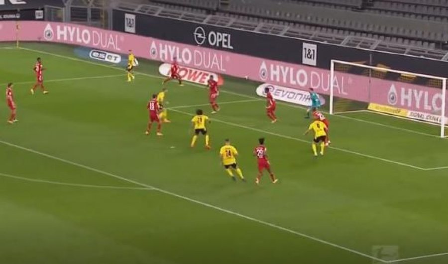 VIDEO/ Reus i shënon supergol Bayernit