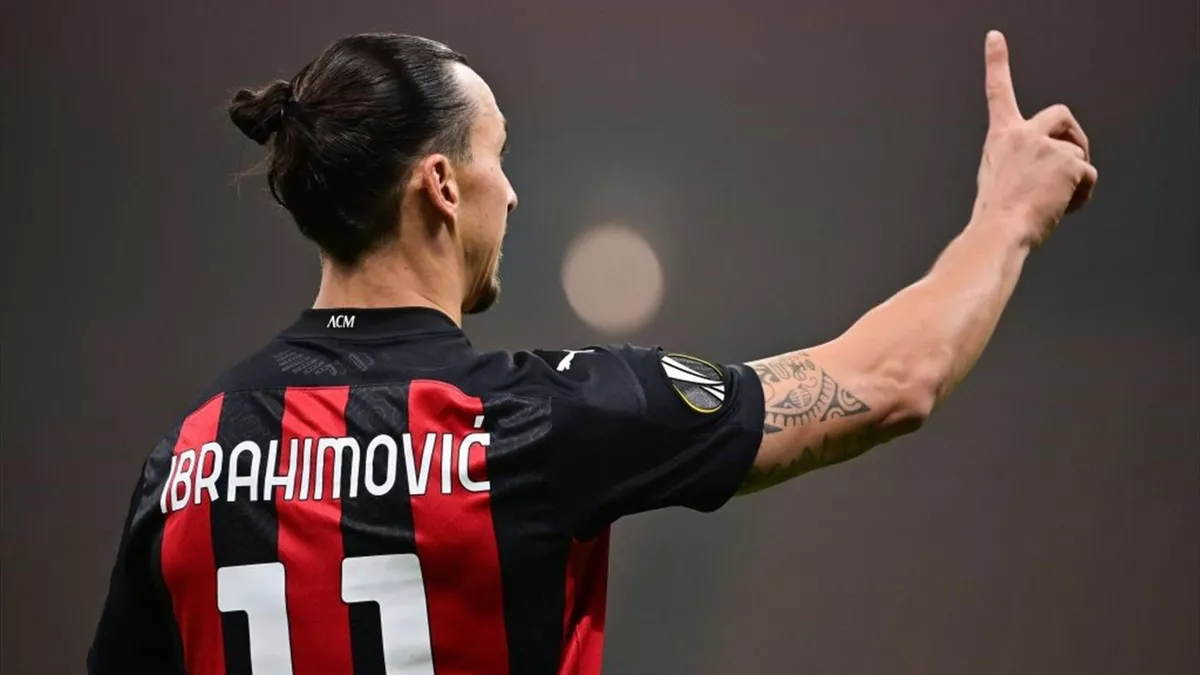 Humbi penalltinë, Ibrahimovic e kthen me shaka: Iku rinovimi…