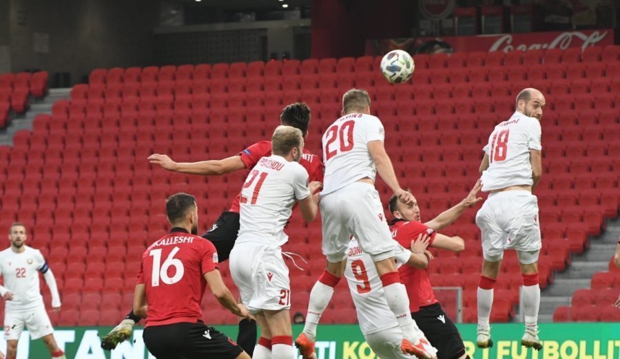 Gooooool! Shqipëria kalon në avantazh ndaj Bjellorusisë