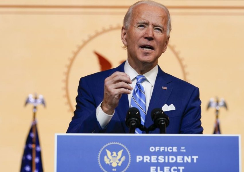 ‘Lufta është me virusin, jo me njëri-tjetrin’/ Biden thirrje amerikanëve për kujdesit ndaj pandemisë   