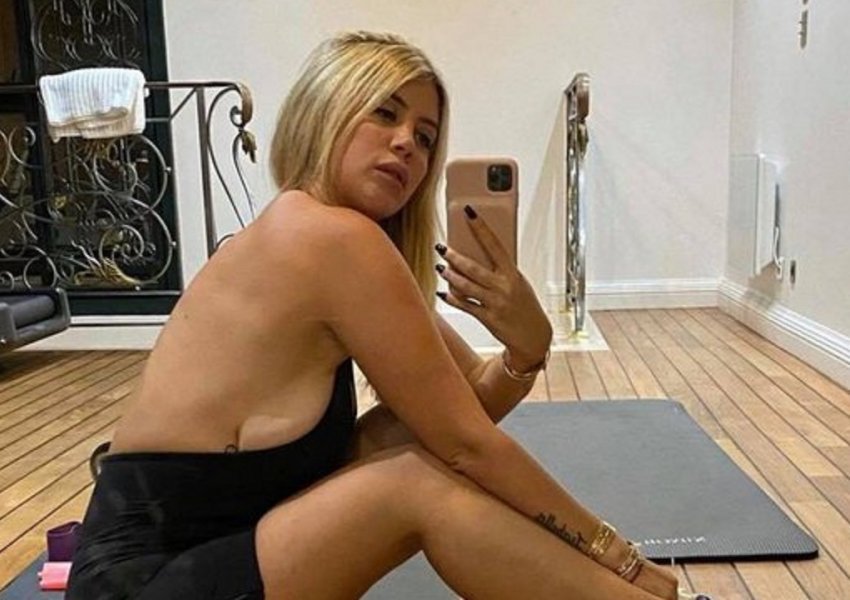 Nuk di të ndalet, Wanda Nara nxjerr gjoksin para pasqyrës