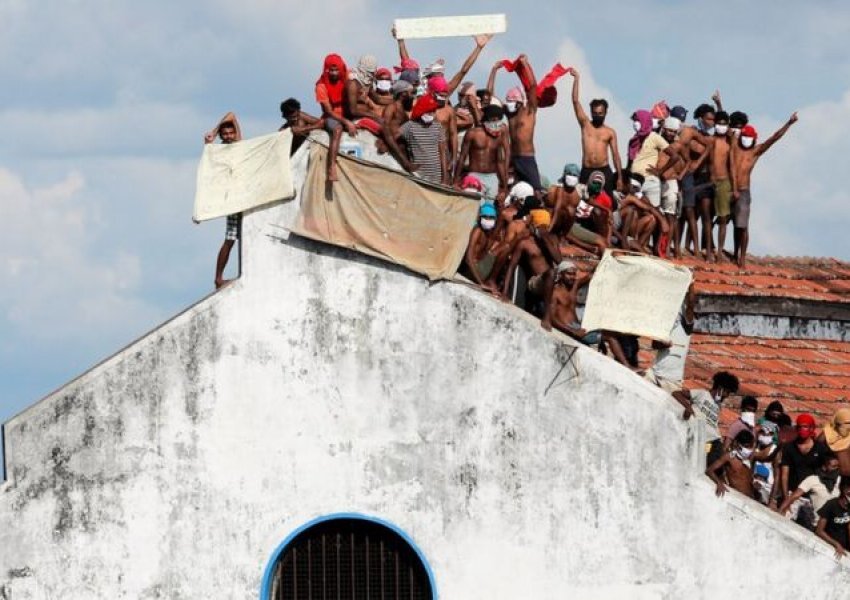 Sri Lanka/ Gjashtë persona humbin jetën, trazira në burgje pasi pandemia po bën kërdinë