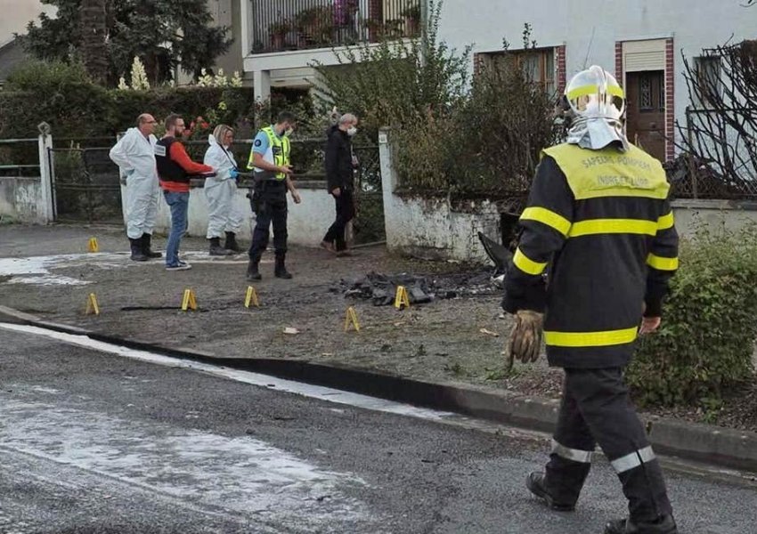 Përplasen në ajër dy avionë, raportohen viktima