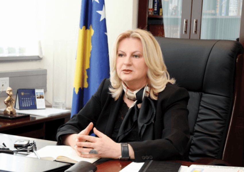 Edita Tahiri kërkon bashkimin e pozitës e opozitës