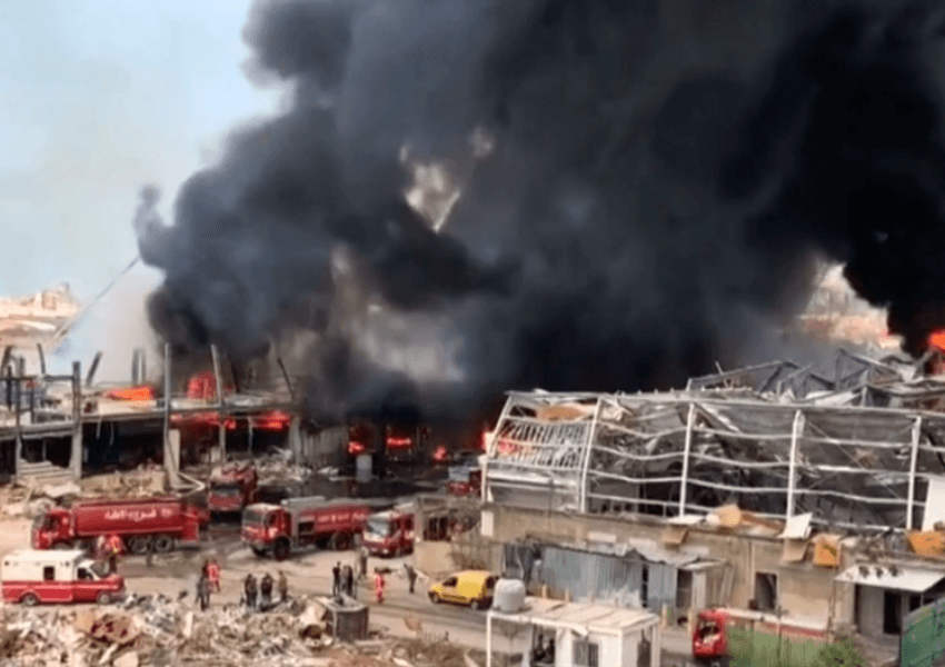 Libi/ Zjarri masiv përfshin zonën ku ndodhi shpërthimi apokaliptik në Bejrut