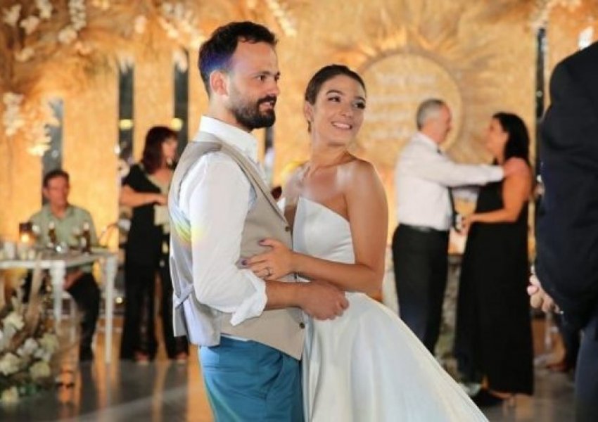 Jonida Vokshi bën urimin epik në 1 vjetorin e martesës  