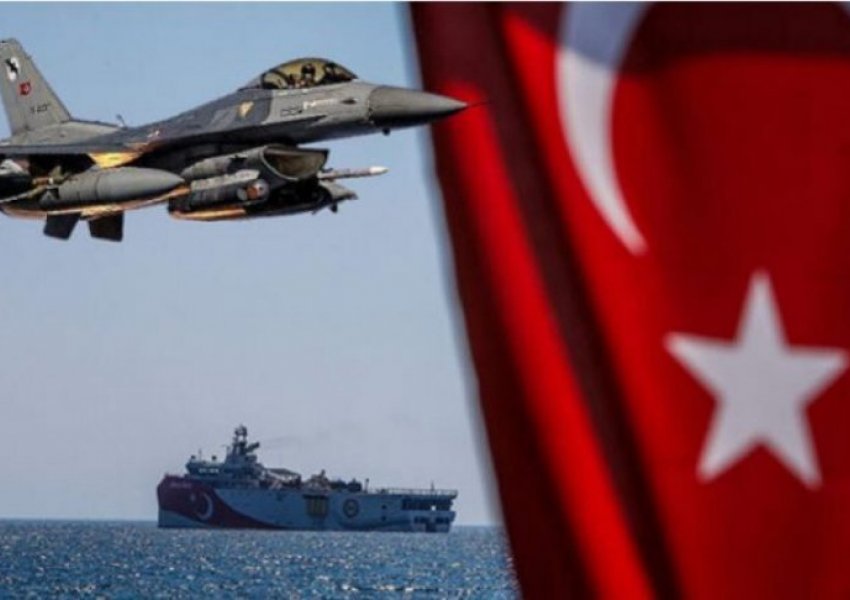 Tensionet arrijnë kulmin: Turqia paralajmëron luftë, nxjerr hartën dhe kërcënon Greqinë me rrethim