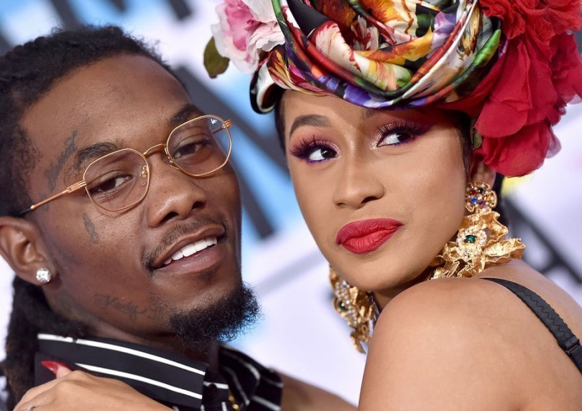 Cardi B shpjegon arsyen e rikthimit me Offset: Jam e çmendur, më mungon jeta s*ksuale…