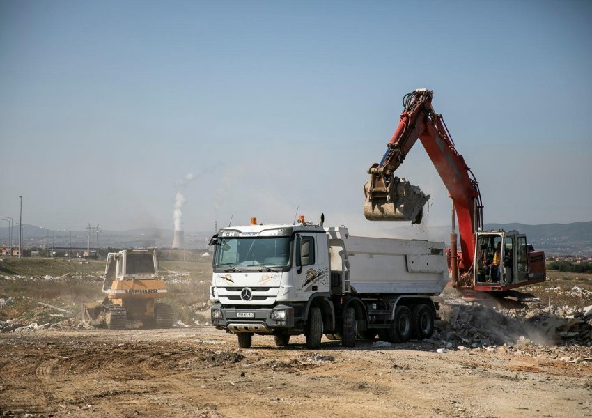 Ahmeti publikon foto nga pastrimi i deponisë në Lebanë, ka një mesazh për qytetarët