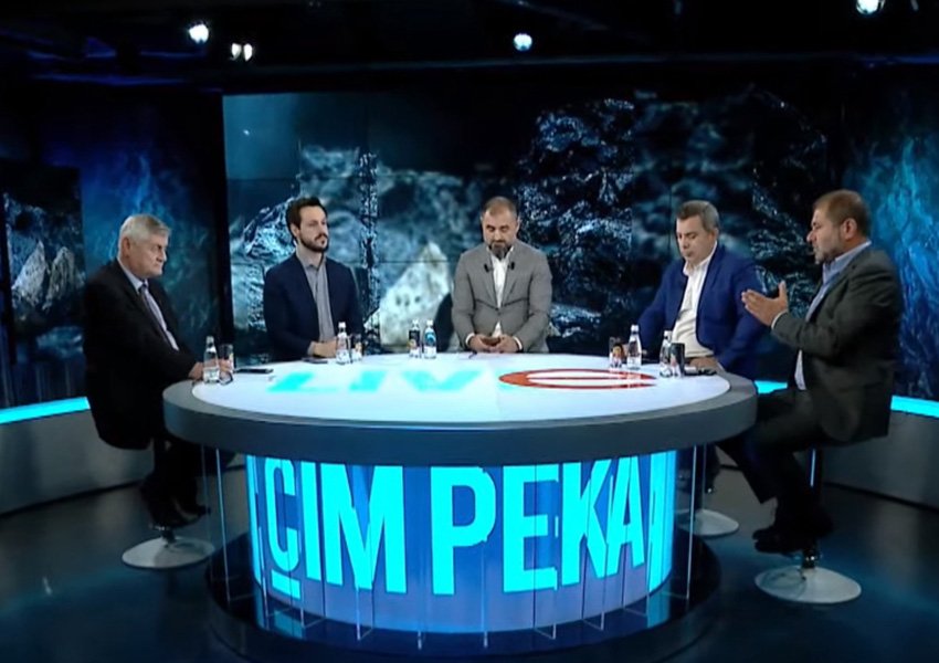 ‘Kemi hapur negociatat’/ Ja pse deklarata e Zylës në ‘Çim Peka Live’ u shoqërua me te qeshura