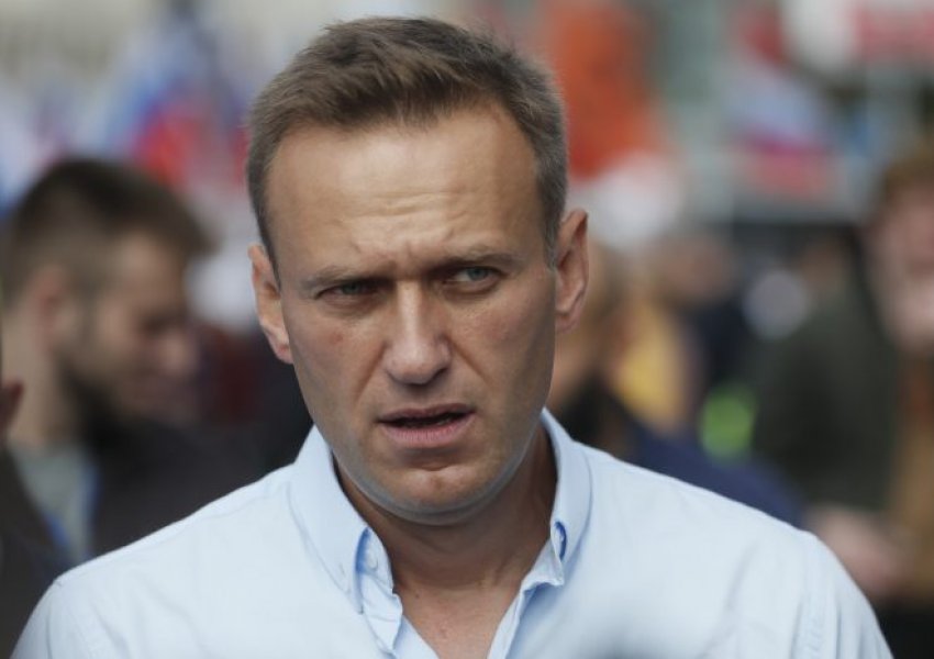 Navalny ka humbur shumë peshë dhe e ka gjithnjë e më të vështirë të flasë