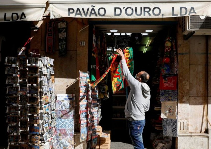 Portugalia lehtëson edhe një shkallë më shumë, kufizimet