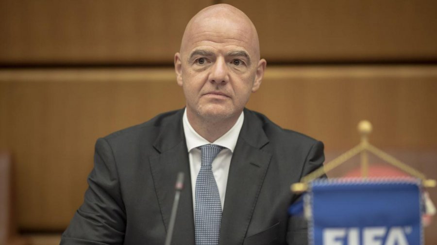 Gianni Infantino mbështet UEFA-n dhe kritikon Superligën