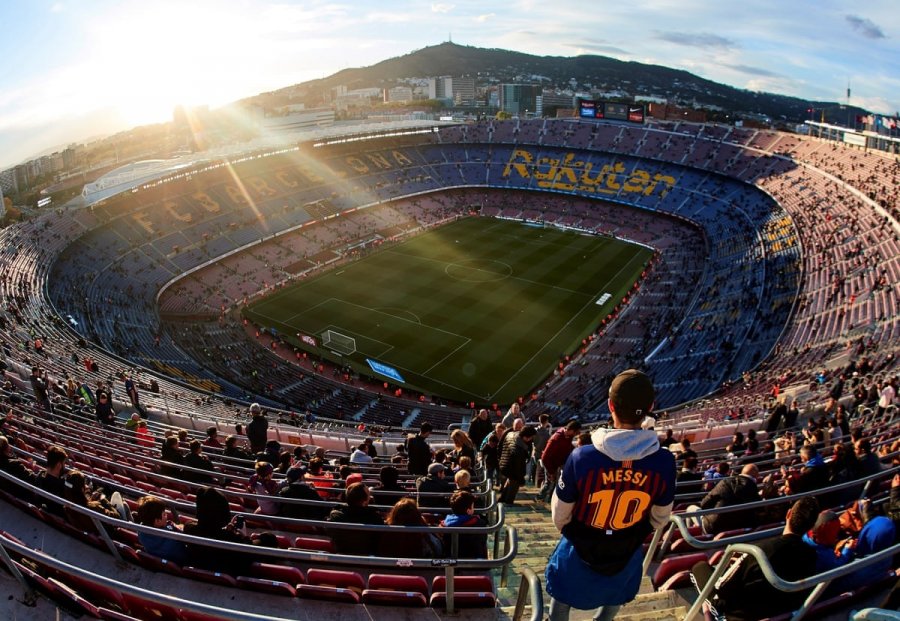 Spanja pritet t’i ktheje tifozët në stadium