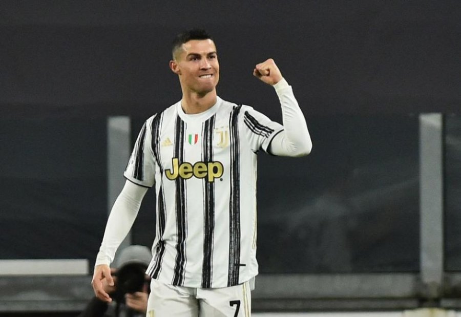 Juventusi konfirmon qëndrimin në klub të Cristiano Ronaldos