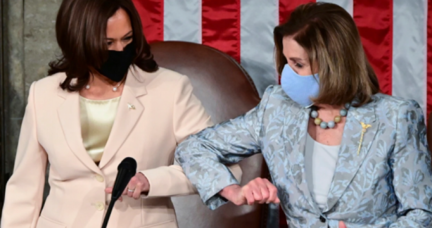 Kamala Harris e Nancy Pelosi shënojnë moment historik, për herë të parë dy gra i drejtohen kombit gjatë fjalimit të presidentit