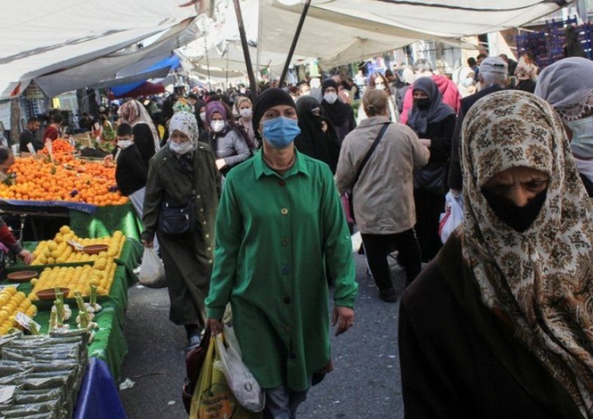 Covid: Turqia përgatitet për bllokimin e saj të parë të plotë