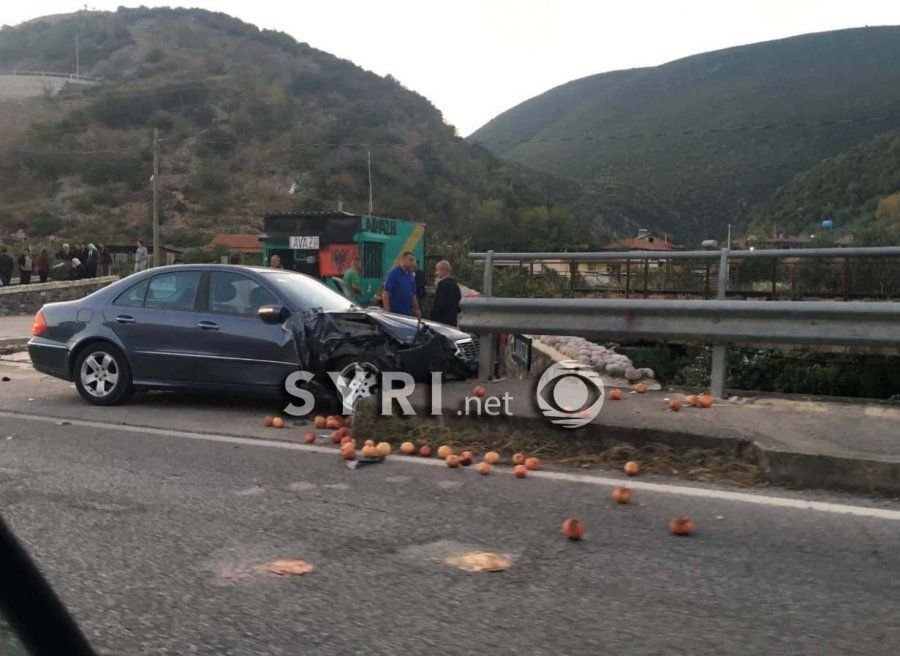 Makina del nga rruga në Elbasan-Peqin, tre të plagosur