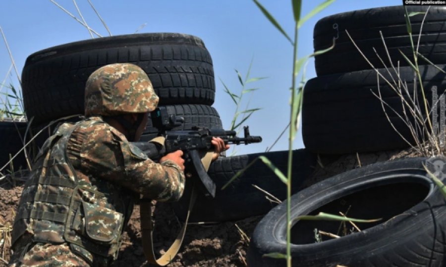 Kthehen tensionet, raportime për luftime mes Armenisë e Azerbajxhanit