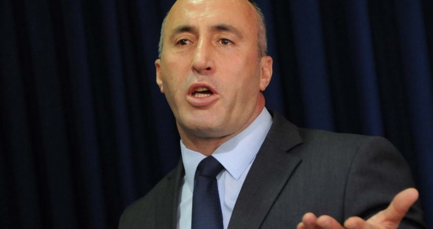 Haradinaj kujton vëllain që ia vranë me breshëri plumbash