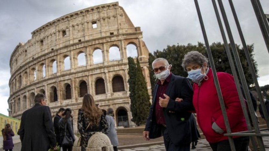 DW: Si po përgatitet Roma për t’u mbrojtur nga varianti Omicron