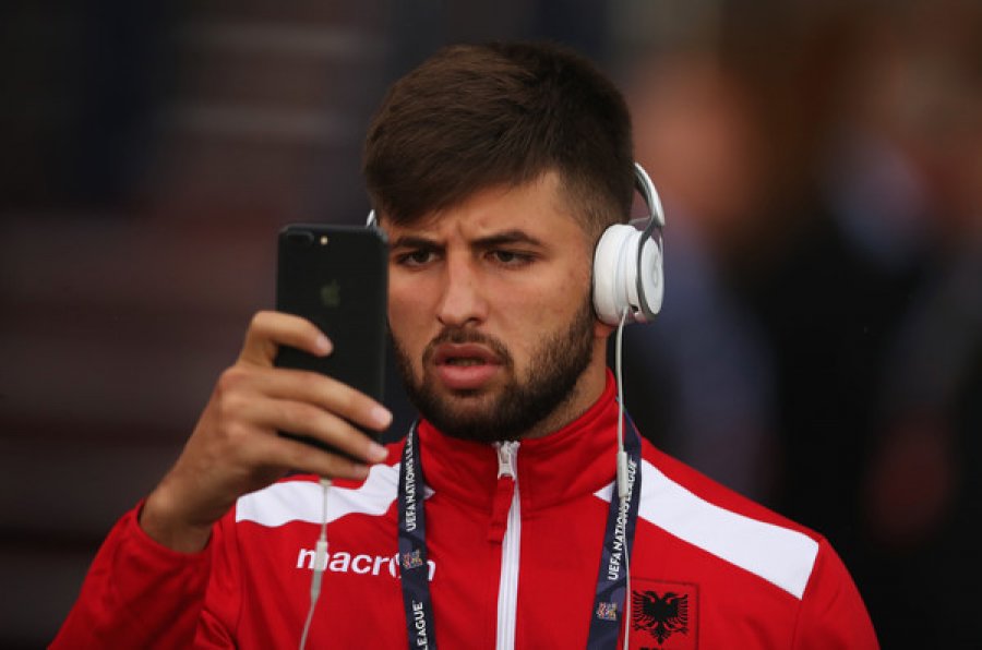 Futbollisti shqiptar përfshihet në formacionin më të mirë të fazës së parë në Hungari