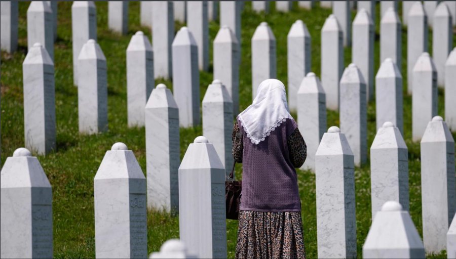 Gjermania anulon shpërblimin për mohuesin e gjenocidit të Srebrenicës