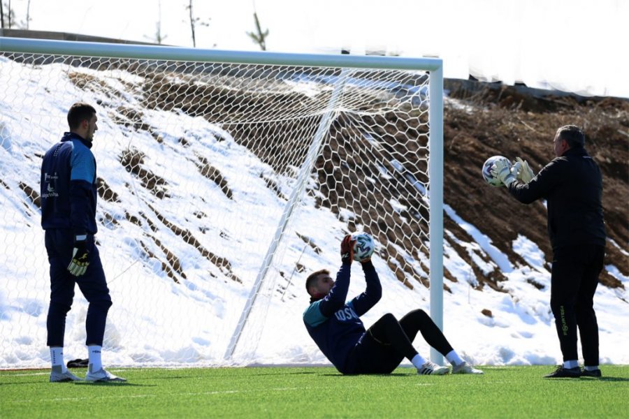 Kosova vijon e qetë stërvitjen, gati përballja me Suedinë