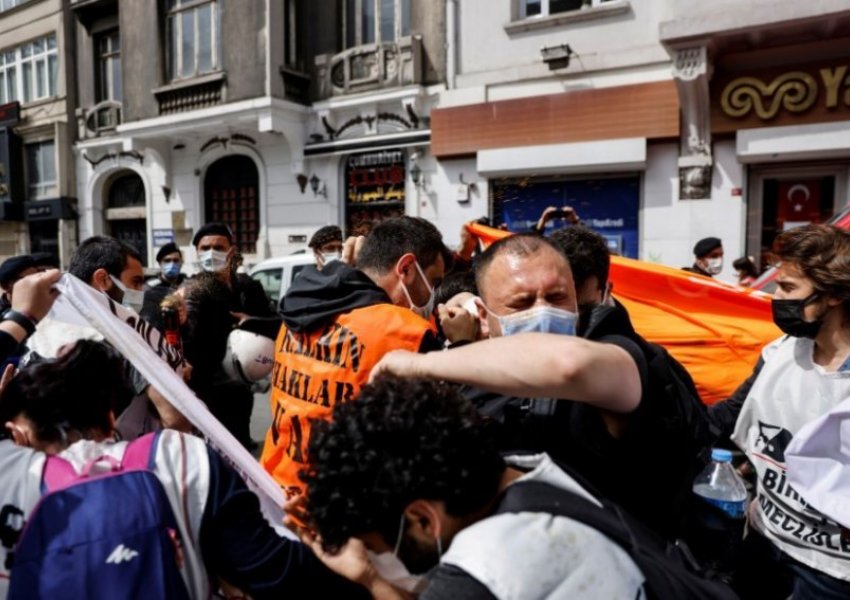 Protesta për 1 Majin, policia arreston 200 persona në Turqi