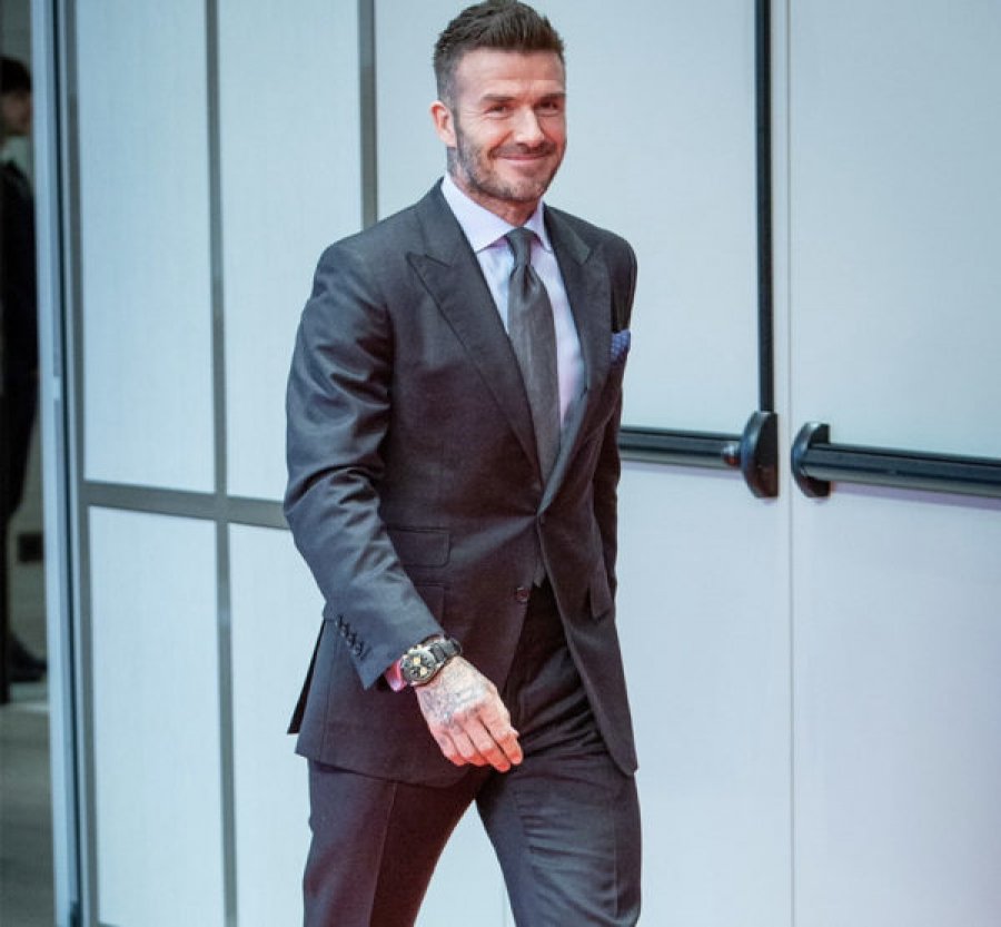 E gjeni dot sa vjeç mbush David Beckham?