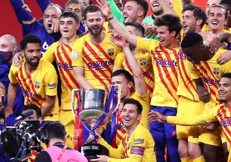 'Tronditet' Barça, Laporta nxjerr në shitje dy yjet e skuadrës