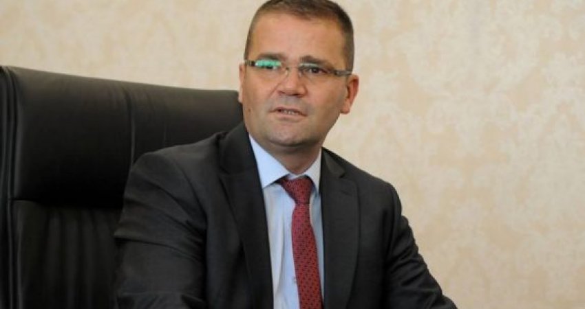 Mehmeti: BKS po punon për heqjen e policave të sigurimit me Malin e Zi