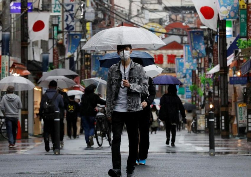 Tokio në alarm nga rritja e infektimeve midis të rinjve