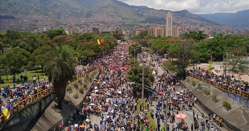 rritet në 24 numri i viktimave në protestat kundër reformës së taksave në Kolumbi 