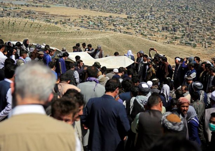 Pas vrasjes se 50 personave në Kabul, Talibanët kërkojnë armëpushim 3 ditor për Bajramin