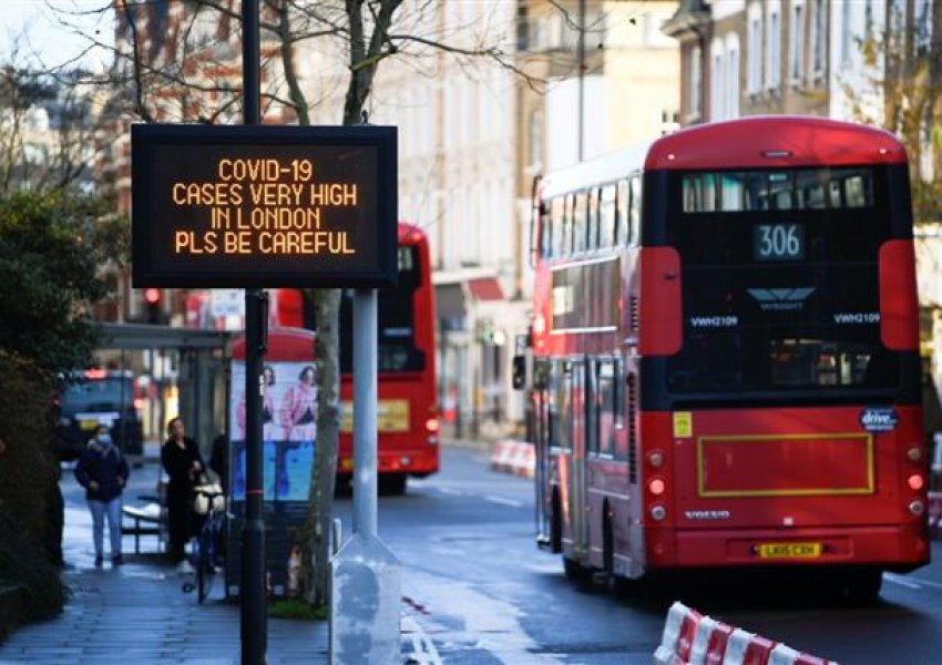 Britania po e vëzhgon nga shumë afër, variantin indian të virusit