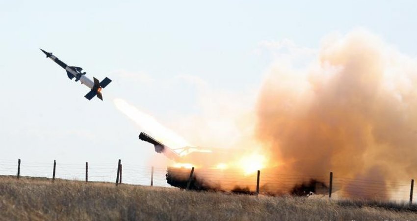 Turqia 'kërcënon' SHBA: Po na detyroni vetë, do të blejmë raketa tjera ruse