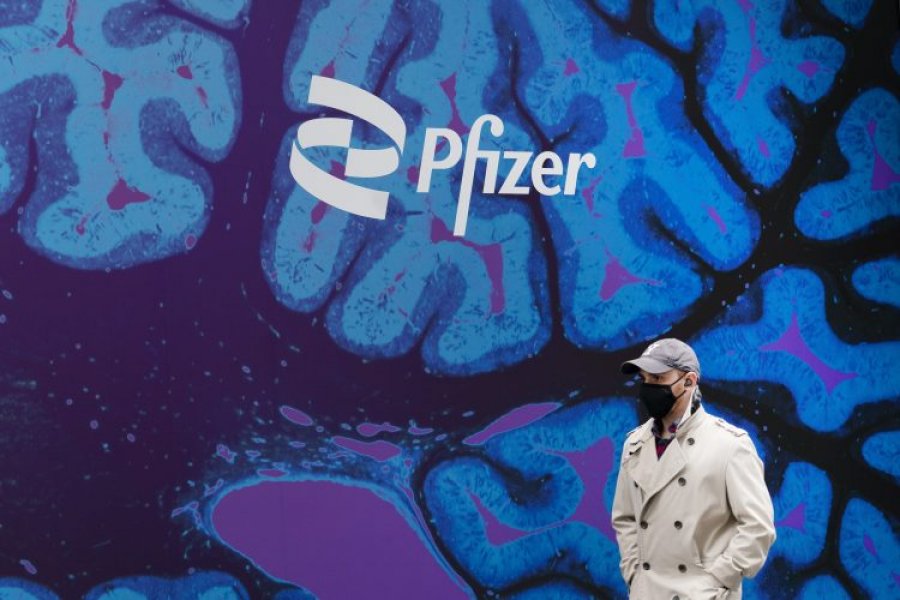 Pfizer pret të ardhura prej 36 miliardë dollarësh këtë vit nga shitja e vaksinave