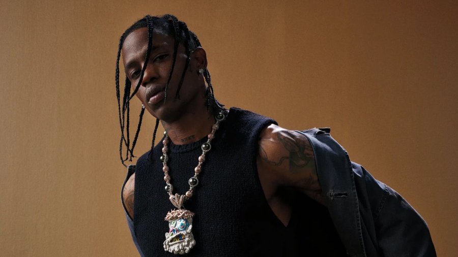 Travis Scott vazhdon me shfaqjen edhe pse fansat luteshin që ai të ndalonte