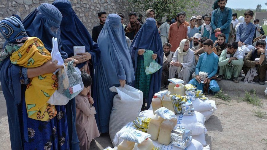 Alarmi: 23 milionë afganë nën kthetrat e urisë, muajt e ardhshëm do të jenë katastrofikë