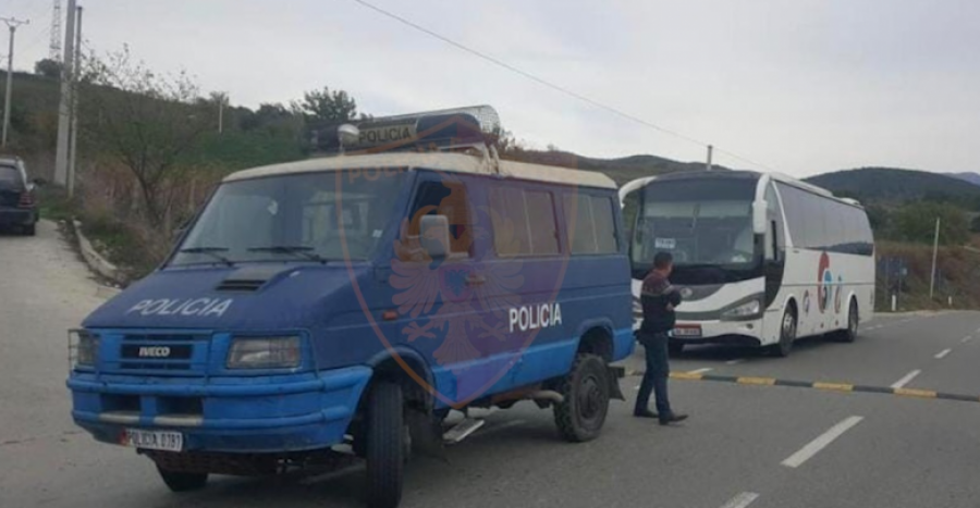 Po transportonte sirianë kundrejt pagesës me autobus, arrestohet 57 vjeçari në Elbasan