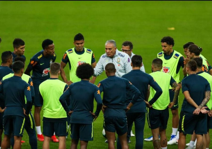 Tite thumbon Argjentinën: Brazili im luan në çdo stadium, mjafton që tapeti i fushës të jetë i mirë