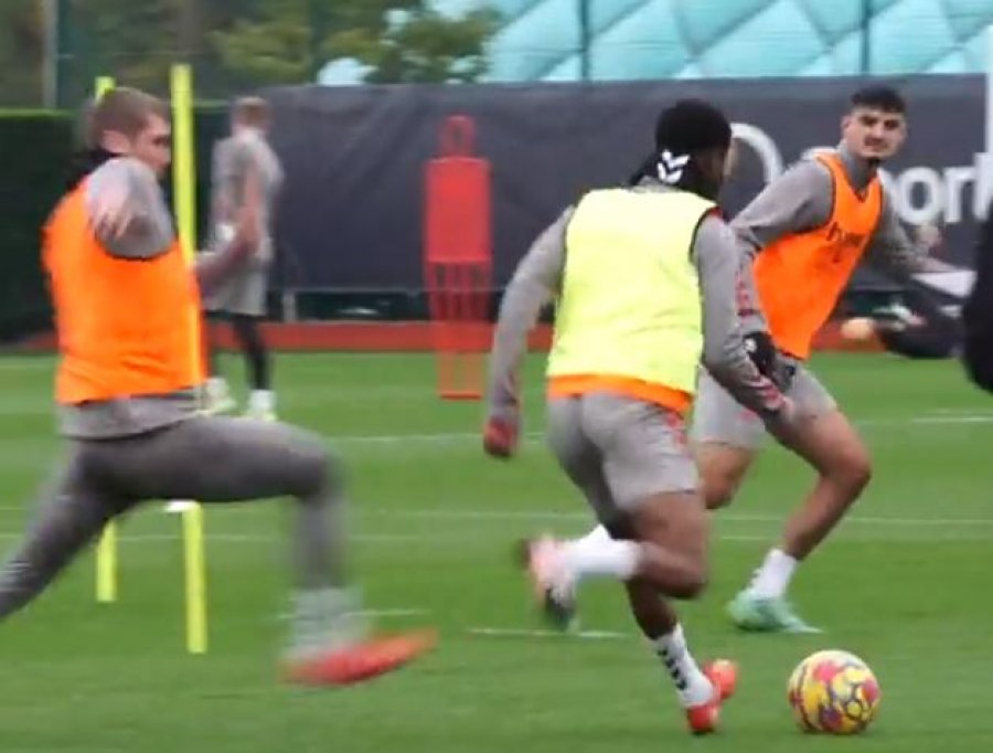 VIDEO/ Southampton shuan dyshimet e dëmtimit, Armando Broja stërvitet normalisht me skuadrën